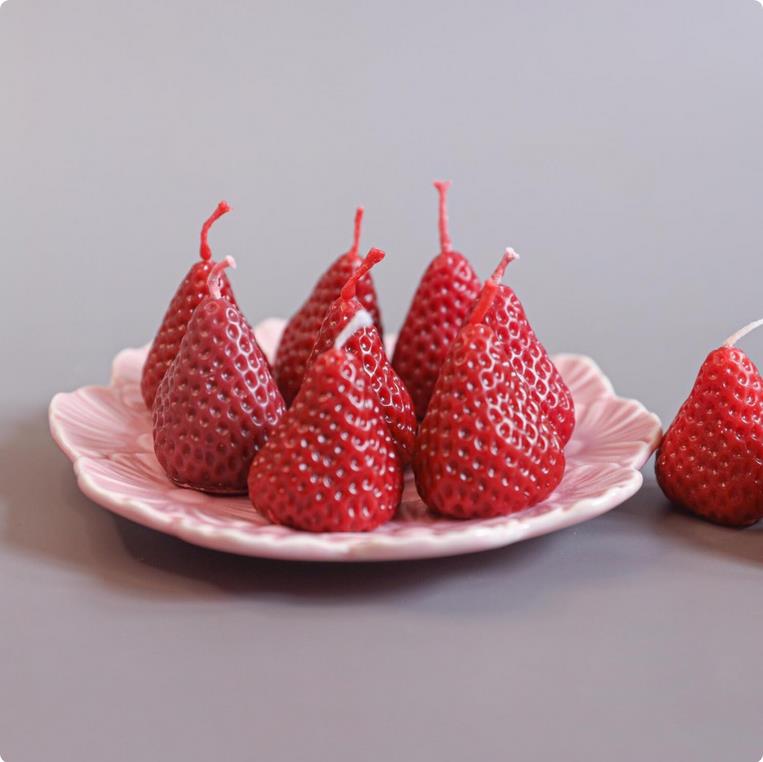 Erdbeere 2er-Set Realistische Duftkerze